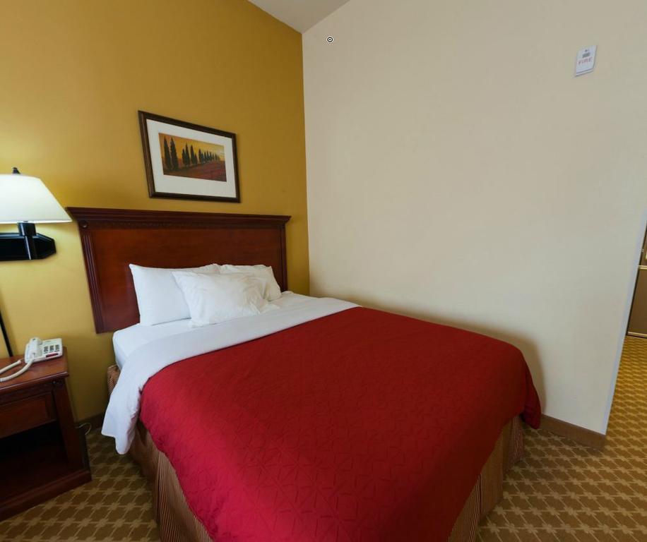 Hotel Comfort & High Point -